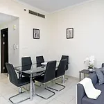 Steps Away From The Beach & Entertainment Hubs 1Br Unit, Torch Tower, Dubai Marina By Deluxe Holiday Homes