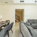 Primestay - Damac Hills 2 Aster Villa