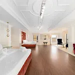 Jbr Luxury Penthouse With Private Pool