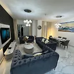Ultimatestay - Luxurious 4Br In Jumeirah Lake Towers Close To Jbr