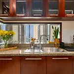 Boutique Apartment Sea Views - Dubai Marina