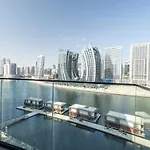 Aliving Stylish Studio Binghatti Canal View & Burj Khalifa