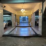 Partition Rooms In Hotel Apartment