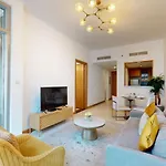 Iris Blue - Neat One Bedroom