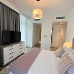 Easygo - Beach Vista Tower 1 - 3 Bedroom & Maid Palm View