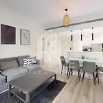 Fully Upgraded 1Bd Large Terrace And Extra Sofa Bed