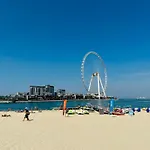 View Marina Host