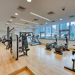 Spacious 2Br Apartment At Sparkle Tower, Dubai Marina By Deluxe Holiday Homes