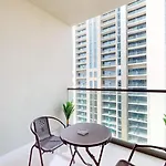 Primestay - 2Br Aykon City Tower - Business Bay