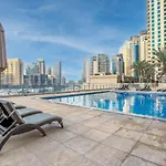 Stylish Upgraded 1 Bedroom Marina Escape