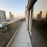 Modern & Spacious 2 Bed 2 Bath