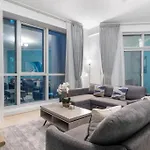 First Class 2Br Sophisticated Retreat