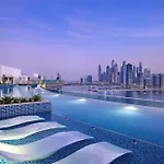 Chic Living 1 Bhk With Beach Access