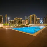 Urbanhomes - Cozy, Wooden And Travel Eco-Friendly Studio