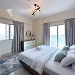 Cozy 2 Bedroom In Red Residence In Sport City