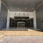 Chateau Chill, High-Rise Dubai Marina Escape