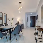 2 Bedroom Apartment I Marina Diamond 4 I Close To Metro