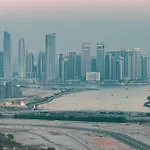 Downtown Chic 2 Bedroom Apartment I Dubai Mall Access I Views Of Burj Khalifa From Pool I Free Parking, Gym, Pool & Wi-Fi I By Meerak
