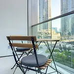 Grande Signature, 1Br, Infinity Pool & Gym, 5Min Walk To Dubai Mall