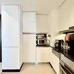 Jw Marriott Marina - The Address Dubai Marina