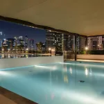 Luxury Two Bedroom Apartment With City & Pool View By Delujo Stays
