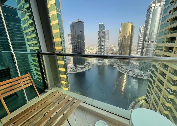 Metro Premium Location Lovely 2 Bedroom In Jlt