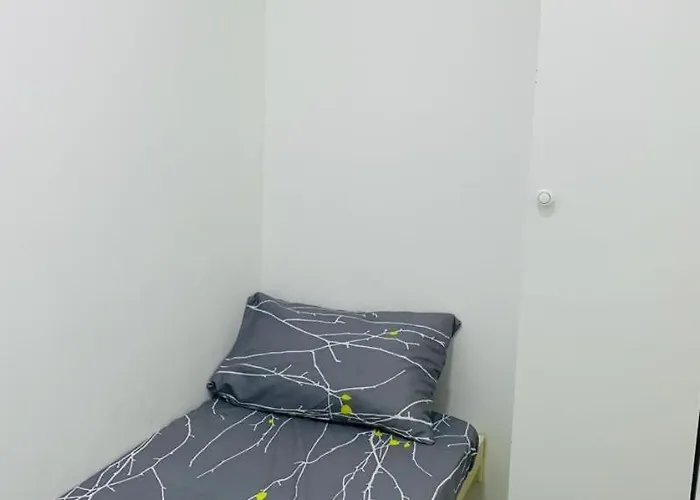 Bright Rooms
