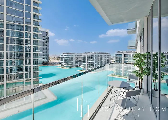Lux The District One Lagoon View Suite 3