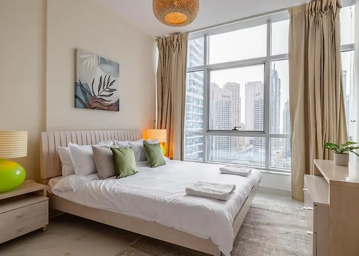 2 Bedroom Apartment I Marina Diamond 4 I Close To Metro