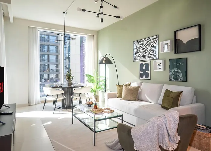 New 1Br In Creek Island With Balcony, Pool & Gym