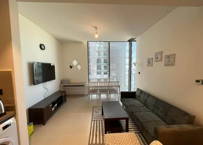 Oyo 887 Home A1607 Sobha Creek Vistas - 1Br