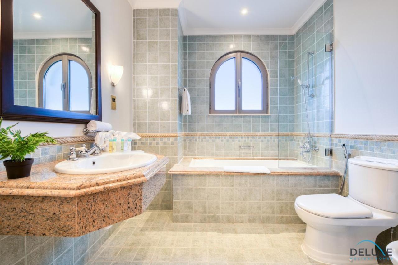 Villa Posh 5br With Private Pool On Palm Jumeirah Dubai