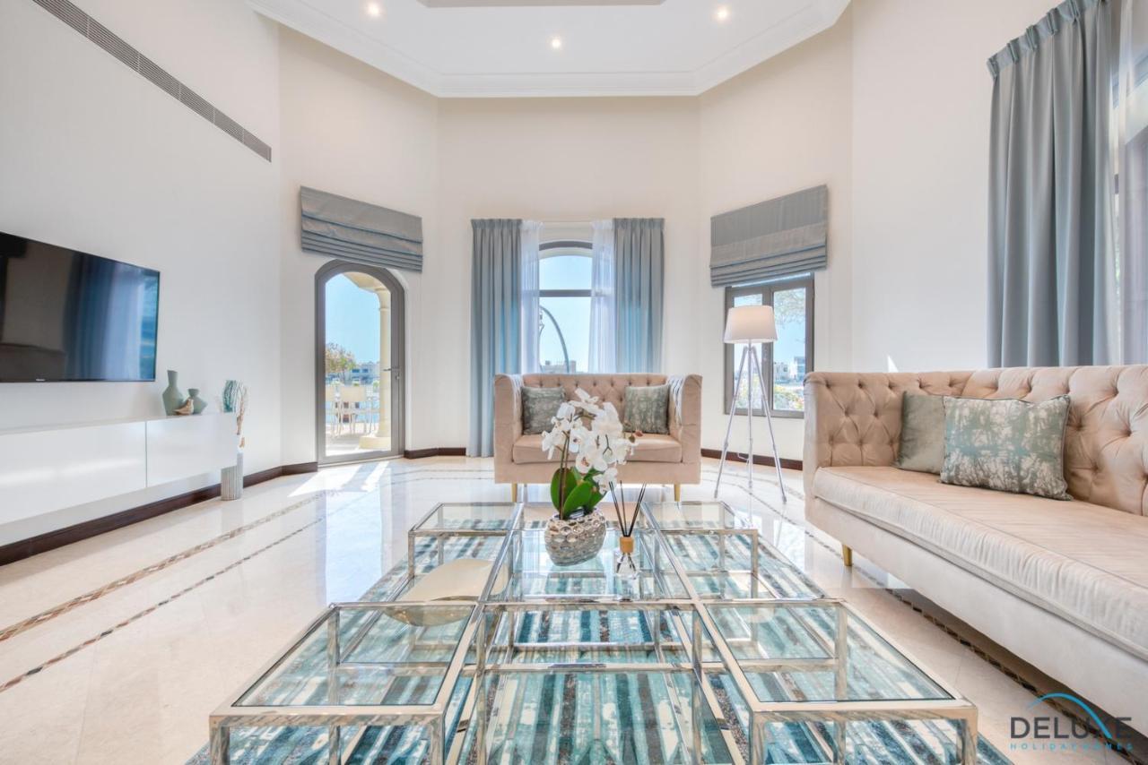 Villa Posh 5br With Private Pool On Palm Jumeirah Dubai