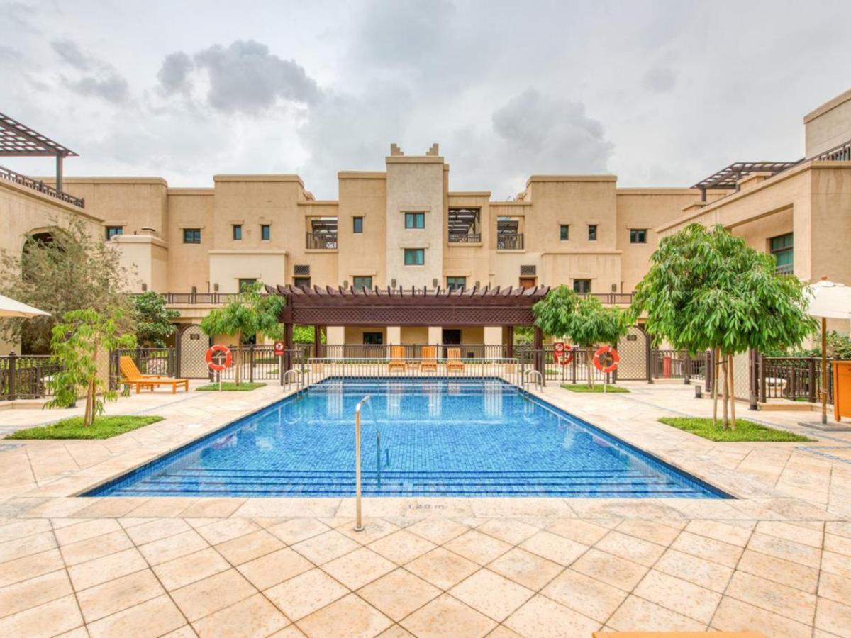 Rh- Burj Khalifa View, 1 Bedroom Apartment Near Souk Al Bahar Dubai
