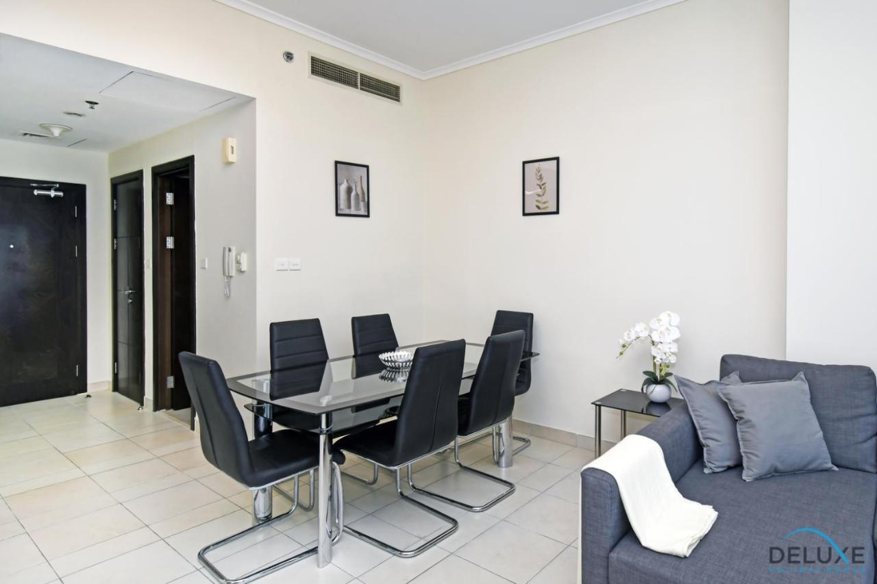 Steps Away From The & Entertainment Hubs 1br Unit, Torch Tower, Marina By Deluxe Homes *