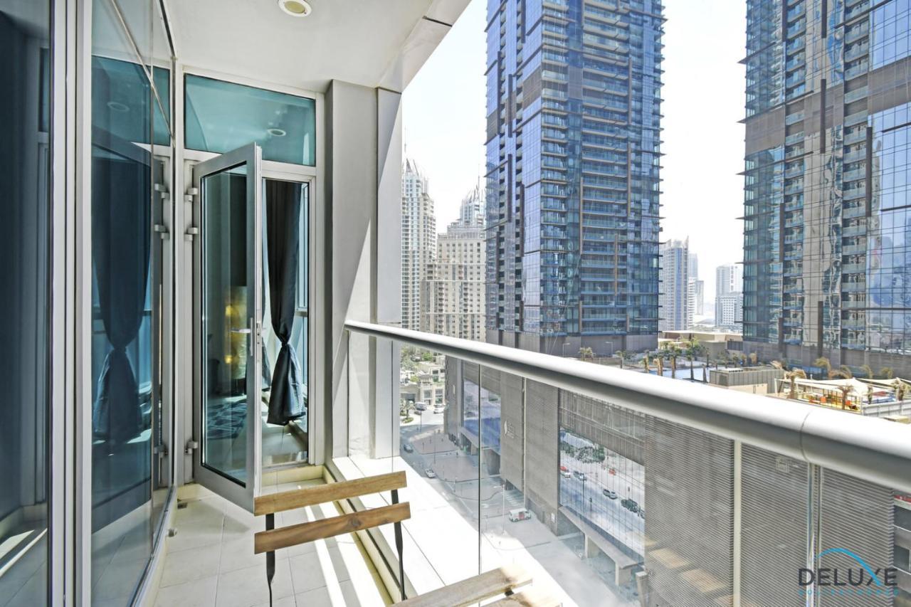 Apartment Steps Away From The & Entertainment Hubs 1br Unit, Torch Tower, Marina By Deluxe Homes *