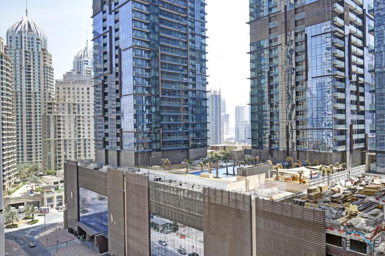 Steps Away From The & Entertainment Hubs 1br Unit, Torch Tower, Marina By Deluxe Homes Apartment Dubai