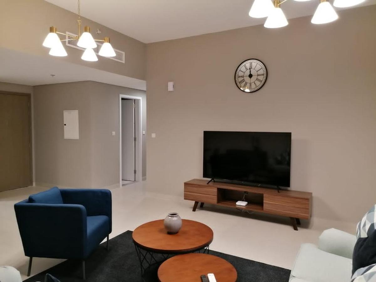 Apartment Luxurious Two Bedrooms With Maid Dubai