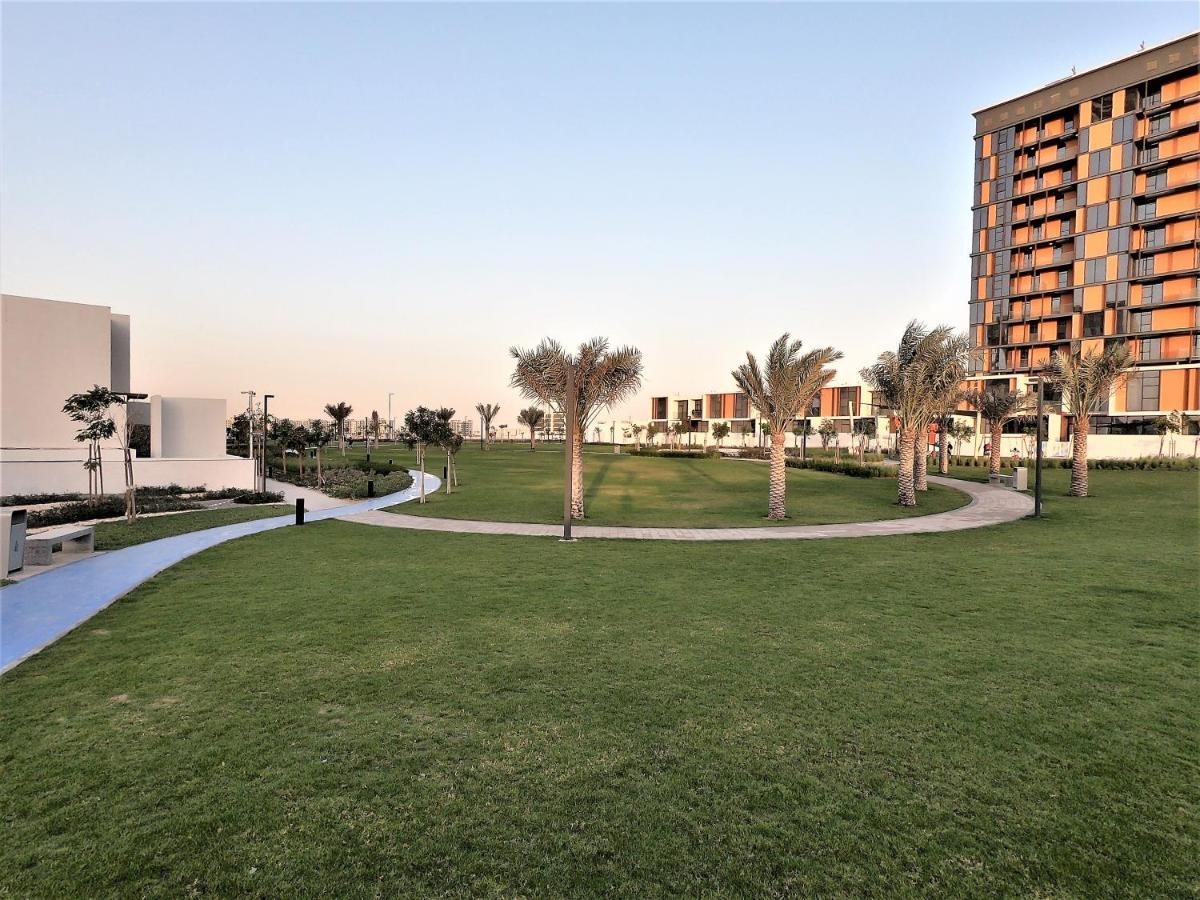 Apartment Luxurious Two Bedrooms With Maid Dubai