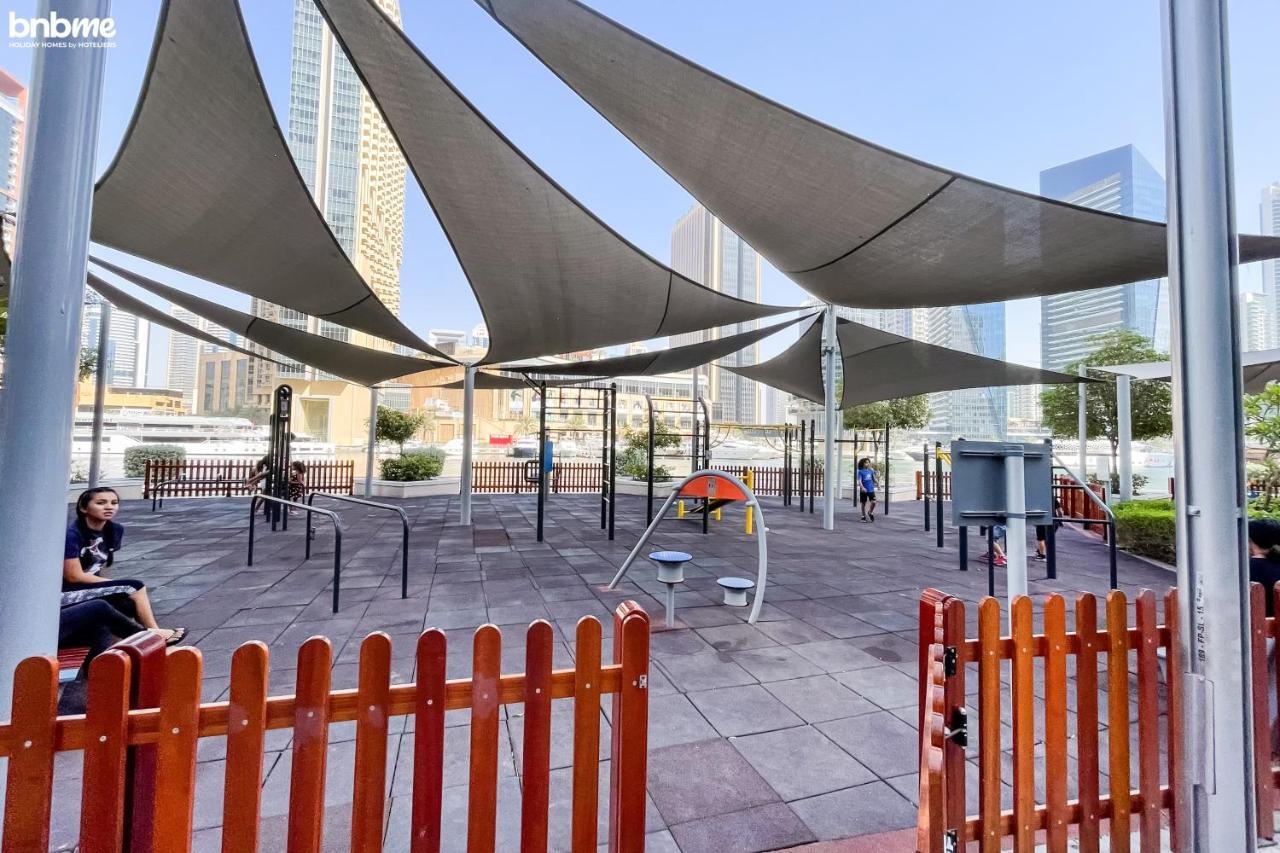 Bnbme - Bay Central * Dubai
