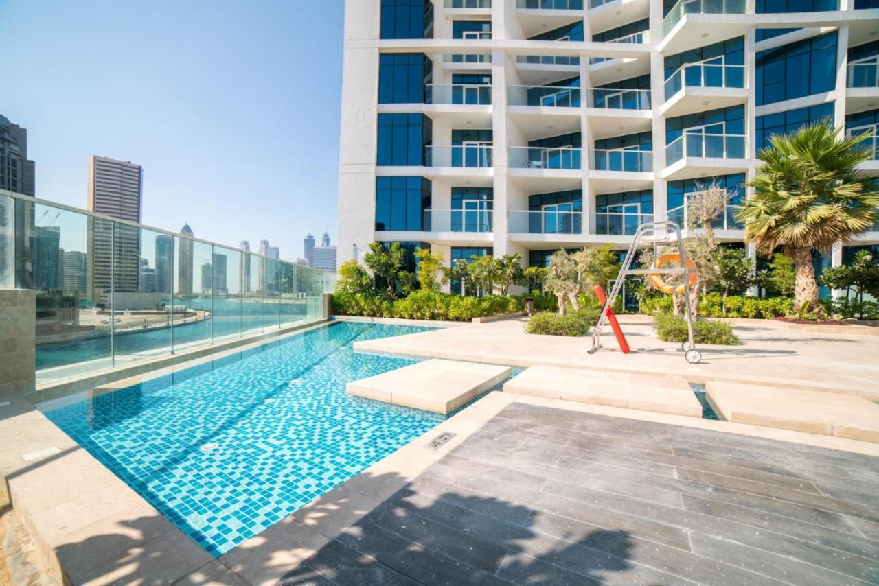 Vacay Lettings - Luxury In Business Bay Apartment