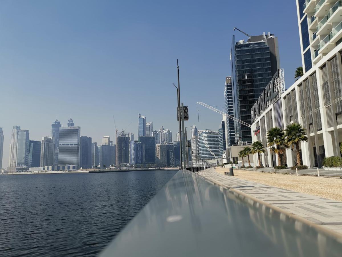 Vacay Lettings - Luxury In Business Bay * Dubai