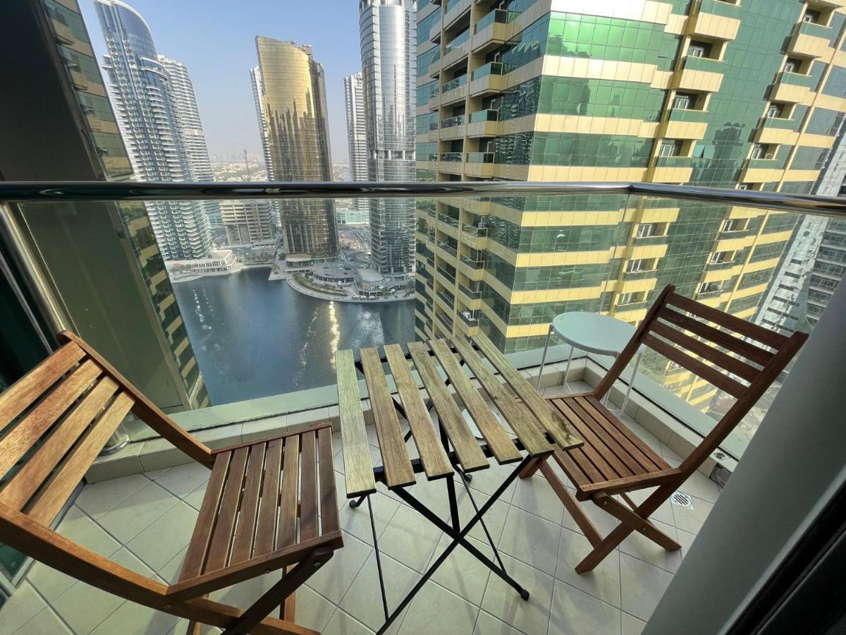 Metro Premium Location Lovely 2 Bedroom In Jlt Apartment Dubai