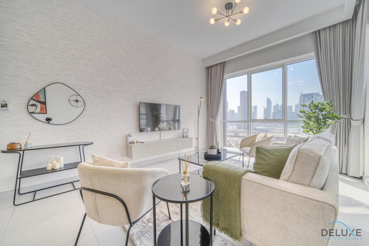 Of The Week Stylish 1br With Partial Burj Views By Deluxe Homes Apartment *