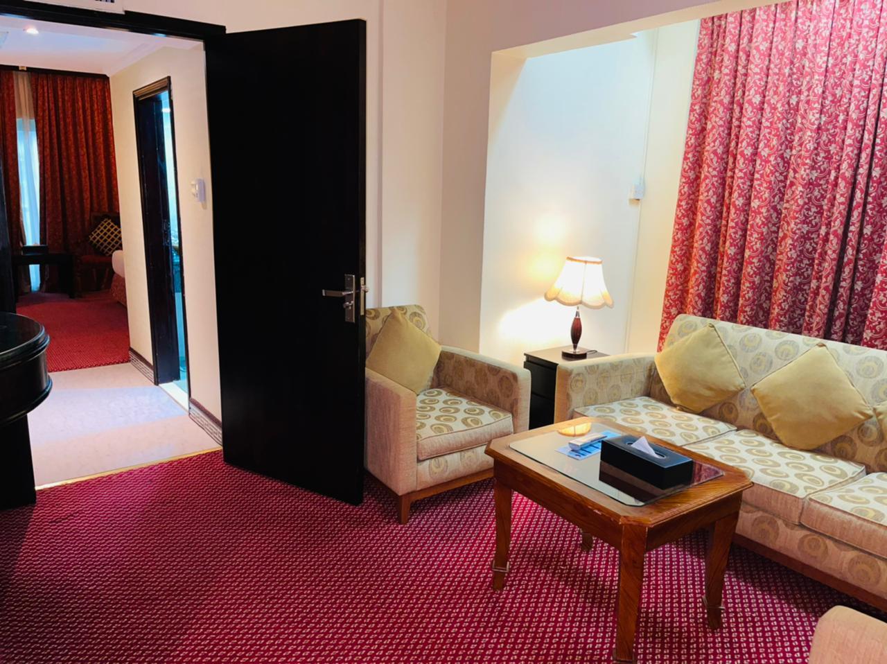 Claridge Hotel 3*