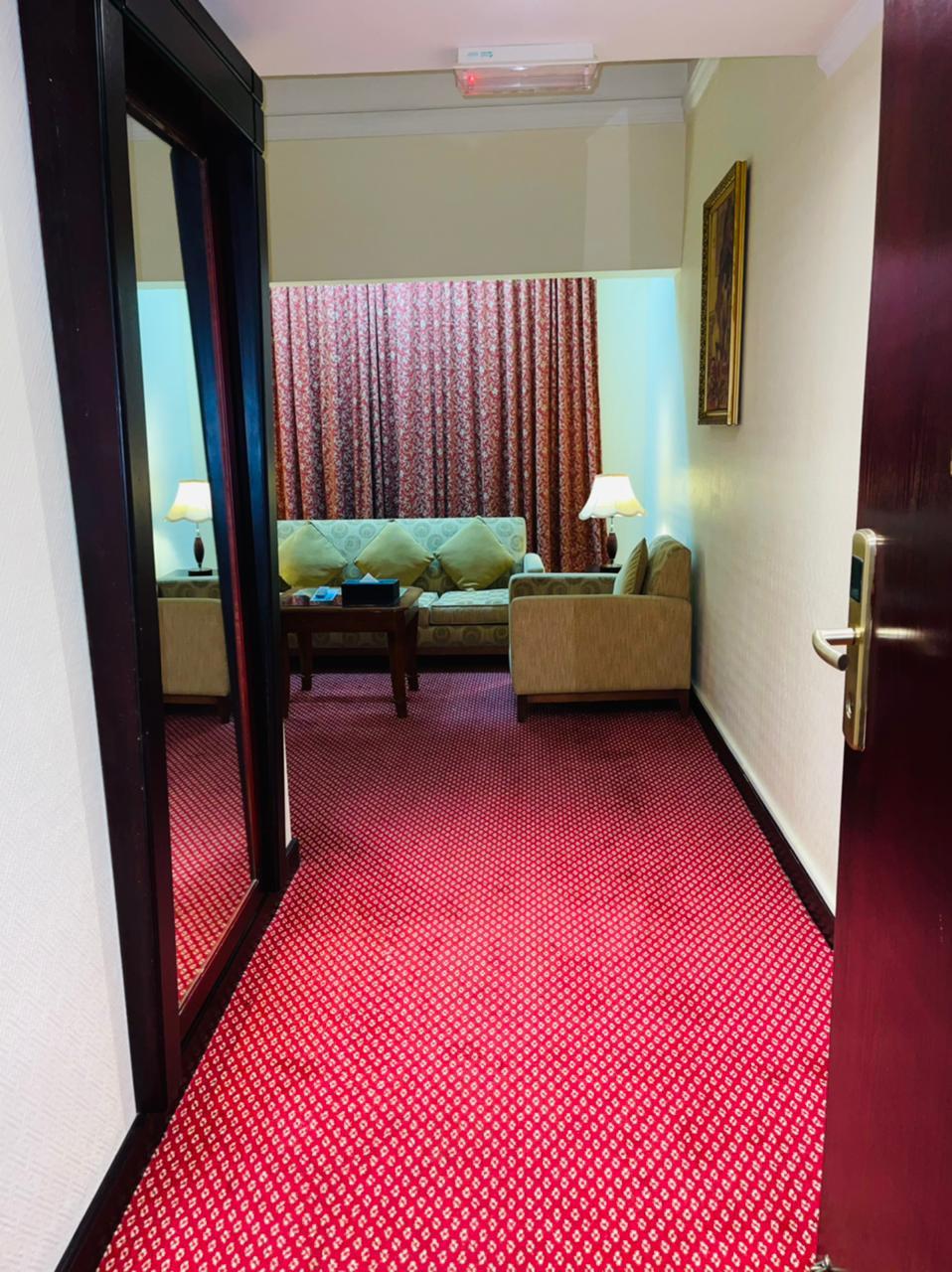 Claridge Hotel