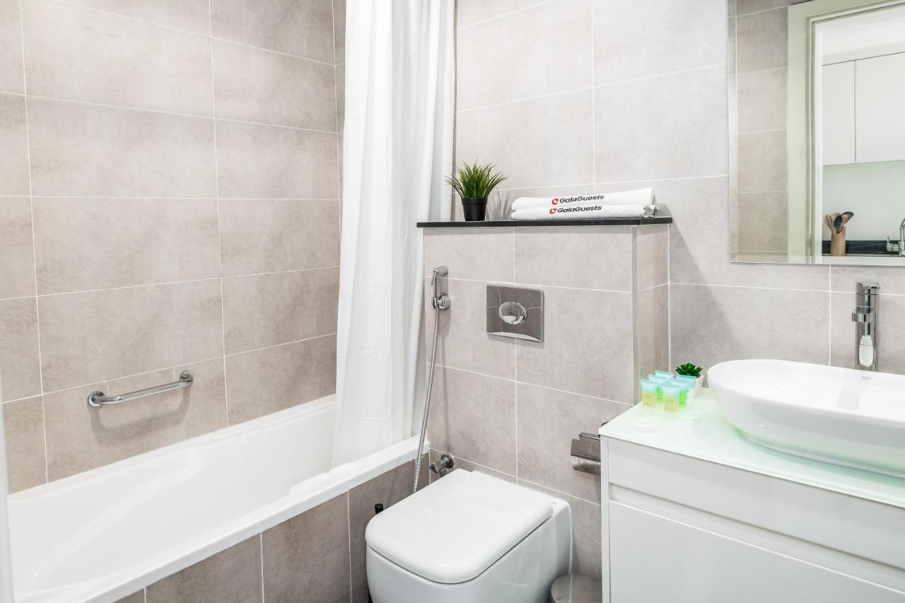 Welcoming In Damac Hills Carson B Apartment *