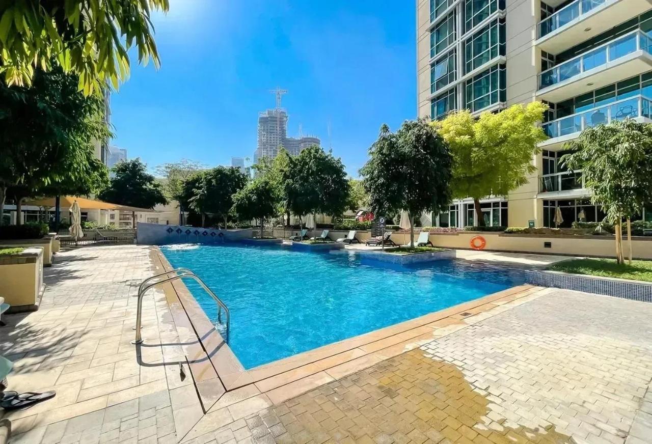 Apartment Stylish 2-bed Burj Khalifa And Fountain Views *