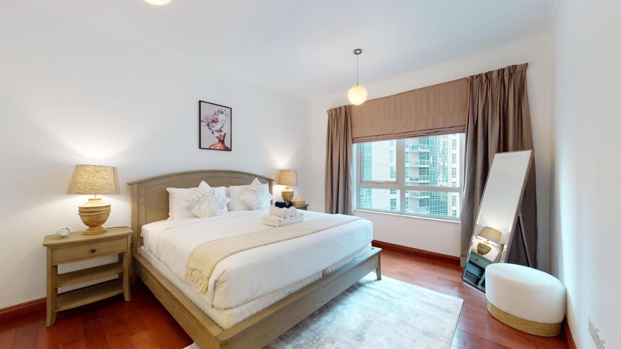 Apartment Stylish 2-bed Burj Khalifa And Fountain Views Dubai