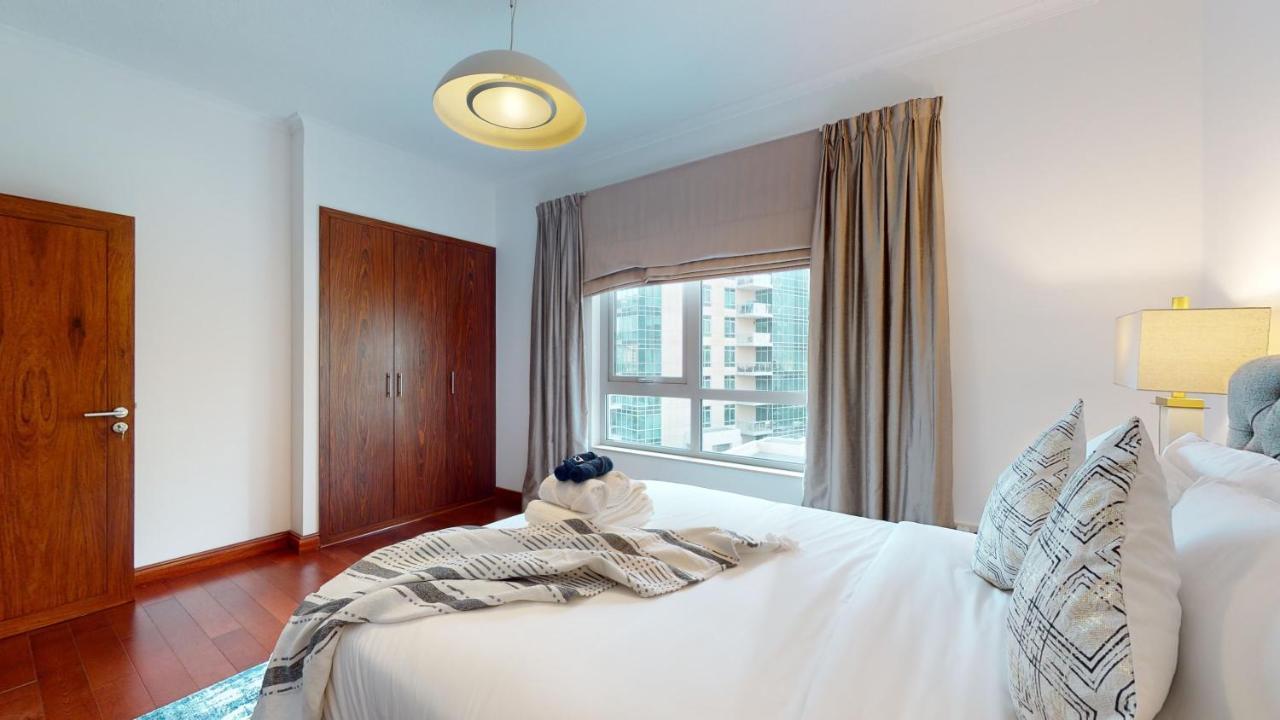 Apartment Stylish 2-bed Burj Khalifa And Fountain Views Dubai
